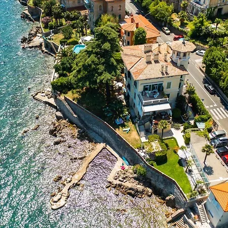 Apartmani Belsito Lovran Exterior photo